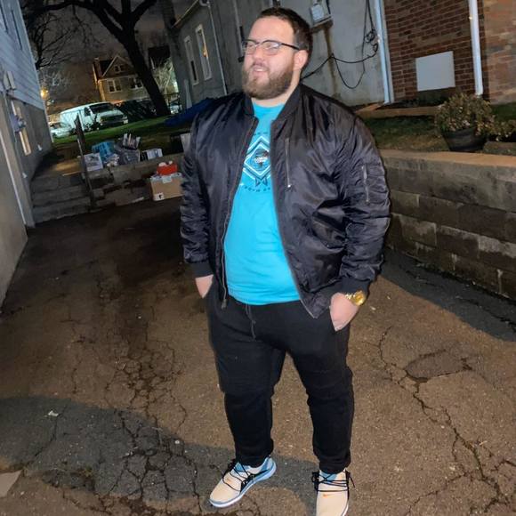 Meet your Posher, Joey - Picture 1 of 1